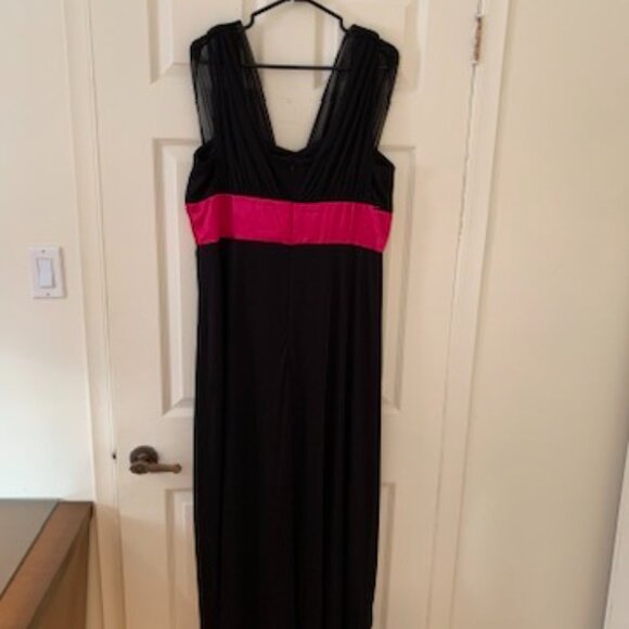 Laura Plus Size 14W Black Evening Dress with Fuchsia Pink and Crystal Accent - Picture 4 of 8
